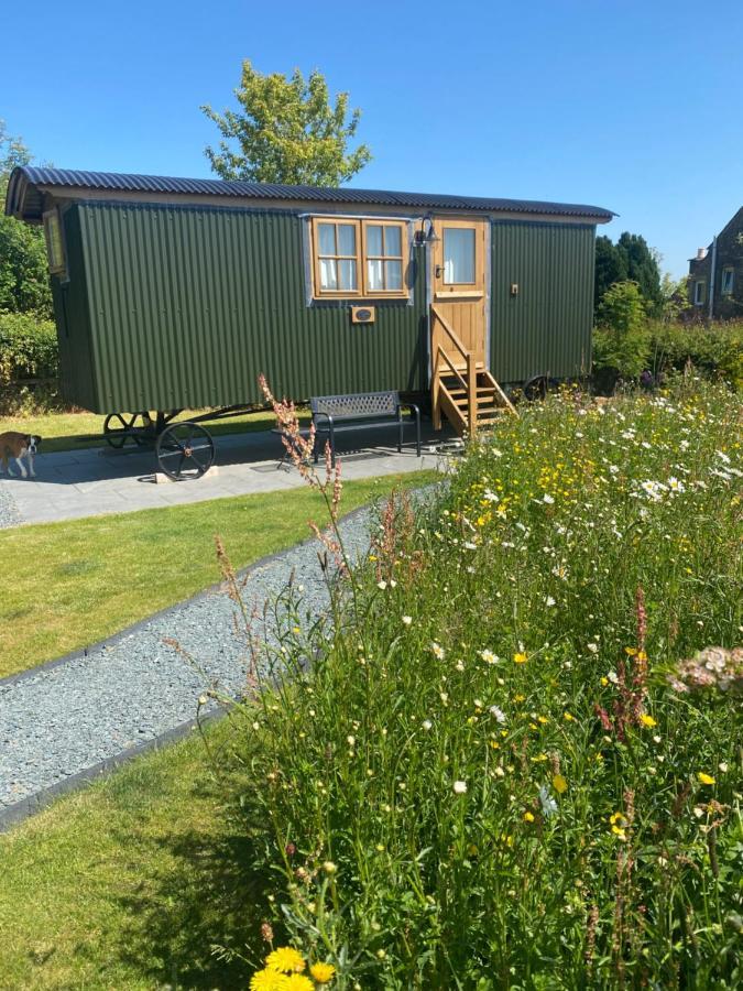 Отель Woody'S Retreat Bolton by Bowland Экстерьер фото